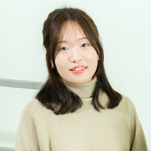 山部 彩