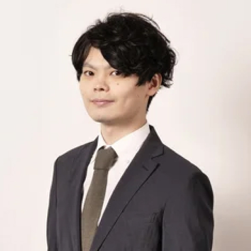 山口 俊亮
