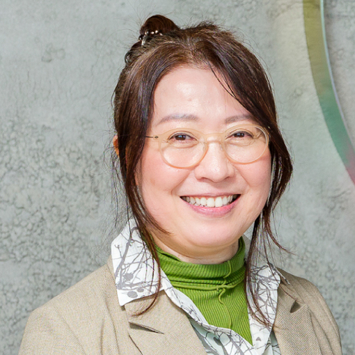 坂井 奈穂子 氏